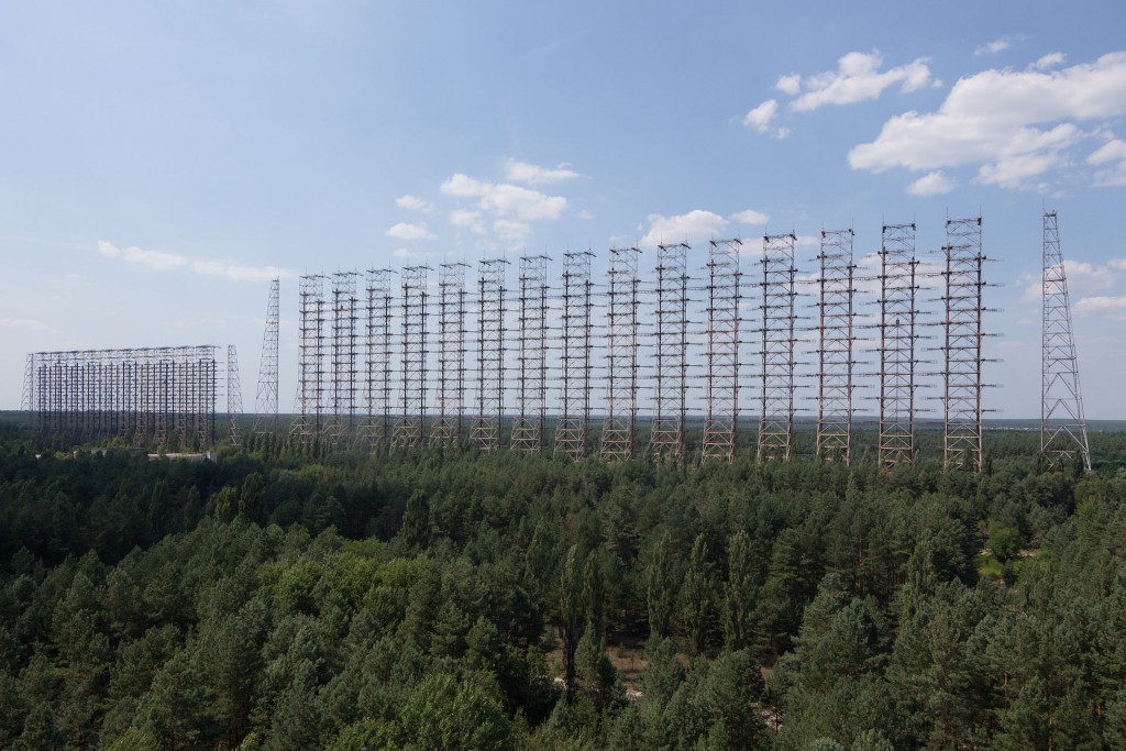 "DUGA Radar Array near Chernobyl, Ukraine 2014" by Ingmar Runge - Own work. Licensed under CC BY 3.0 via Commons - https://commons.wikimedia.org/wiki/File:DUGA_Radar_Array_near_Chernobyl,_Ukraine_2014.jpg#/media/File:DUGA_Radar_Array_near_Chernobyl,_Ukraine_2014.jpg